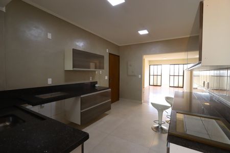 Apartamento à venda com 120m², 3 quartos e 2 vagasCozinha