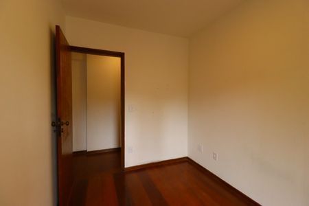 Apartamento à venda com 120m², 3 quartos e 2 vagasQuarto 2