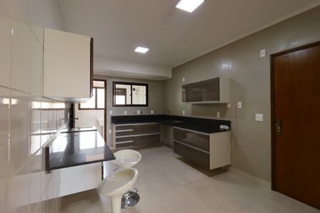Apartamento à venda com 120m², 3 quartos e 2 vagasCozinha