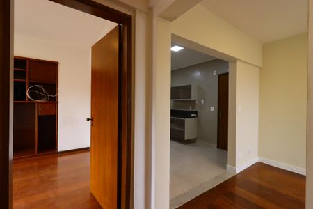 Apartamento à venda com 120m², 3 quartos e 2 vagasCorredor para os Quartos