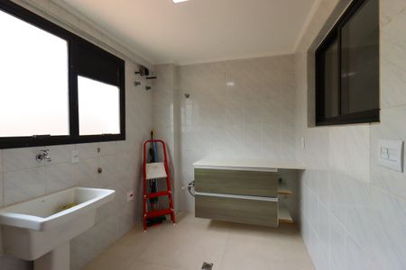 Apartamento à venda com 120m², 3 quartos e 2 vagasÁrea de Serviço