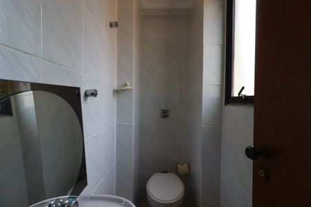 Apartamento à venda com 120m², 3 quartos e 2 vagasBanheiro de Serviço
