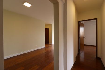 Apartamento à venda com 120m², 3 quartos e 2 vagasCorredor para os Quartos