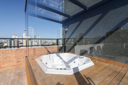 Studio para alugar com 27m², 0 quarto e sem vaga Studio para alugar com 27m², 0 quarto e sem vagaJacuzzi
