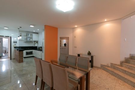 Casa à venda com 282m², 3 quartos e 3 vagasSala de Jantar