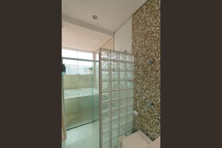 Casa à venda com 282m², 3 quartos e 3 vagasBanheiro Suite