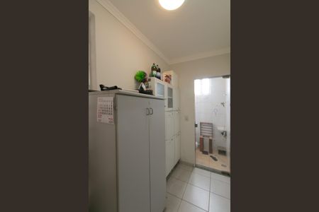 Casa à venda com 282m², 3 quartos e 3 vagasQuarto de Serviço