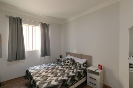 Casa à venda com 282m², 3 quartos e 3 vagasQuarto 2