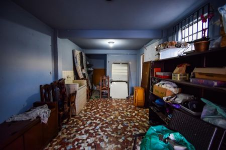 Casa à venda com 200m², 5 quartos e 4 vagas Casa à venda com 200m², 5 quartos e 4 vagasÁrea de Serviço