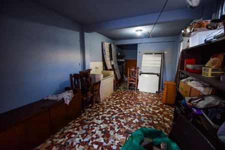 Casa à venda com 200m², 5 quartos e 4 vagas Casa à venda com 200m², 5 quartos e 4 vagasÁrea de Serviço