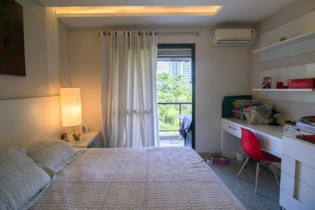 Apartamento à venda com 93m², 1 quarto e 1 vagaSuíte