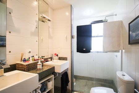 Apartamento à venda com 93m², 1 quarto e 1 vagaBanheiro social
