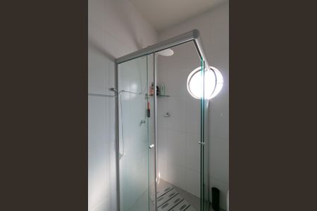 Casa à venda com 80m², 4 quartos e 8 vagas Casa à venda com 80m², 4 quartos e 8 vagasBanheiro Social 2