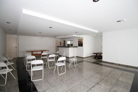 Apartamento à venda com 100m², 3 quartos e 1 vaga Apartamento à venda com 100m², 3 quartos e 1 vagaÁrea Comum - Salão de Festas