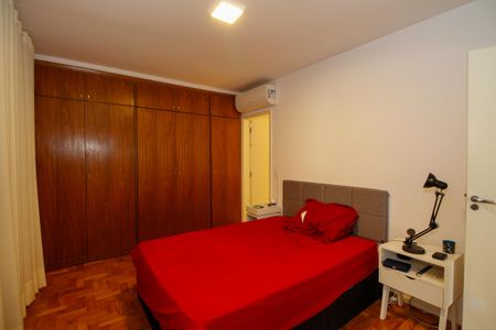Apartamento à venda com 100m², 3 quartos e 1 vaga Apartamento à venda com 100m², 3 quartos e 1 vagaSuíte