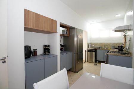 Apartamento à venda com 100m², 3 quartos e 1 vaga Apartamento à venda com 100m², 3 quartos e 1 vagaCozinha