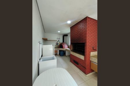 Apartamento à venda com 55m², 2 quartos e 1 vaga Apartamento à venda com 55m², 2 quartos e 1 vagaÁrea comum - Churrasqueira