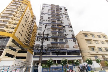 Apartamento à venda com 108m², 2 quartos e 1 vagaFachada