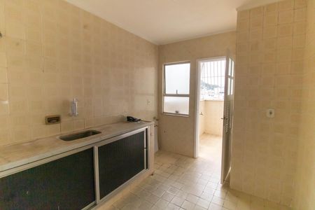 Apartamento à venda com 108m², 2 quartos e 1 vagaCozinha