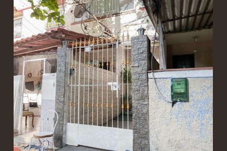 Apartamento à venda com 74m², 3 quartos e sem vaga Apartamento à venda com 74m², 3 quartos e sem vagaFachada