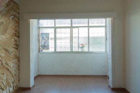 Apartamento à venda com 74m², 3 quartos e sem vaga Apartamento à venda com 74m², 3 quartos e sem vagaSala