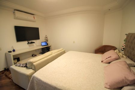 Apartamento à venda com 260m², 6 quartos e 4 vagasSuíte