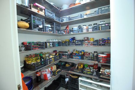 Apartamento à venda com 260m², 6 quartos e 4 vagasCozinha