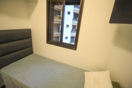 Apartamento à venda com 260m², 6 quartos e 4 vagasQuarto de Serviço 2