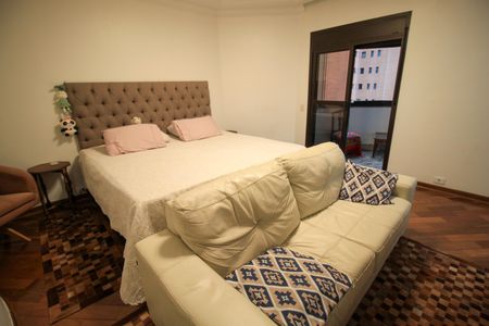 Apartamento à venda com 260m², 6 quartos e 4 vagasSuíte