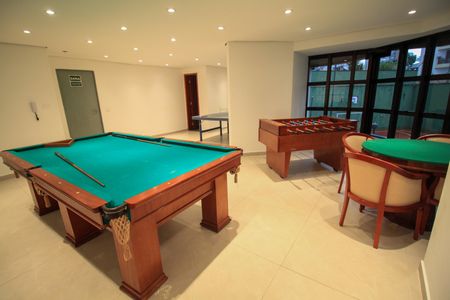 Apartamento à venda com 260m², 6 quartos e 4 vagasÁrea comum