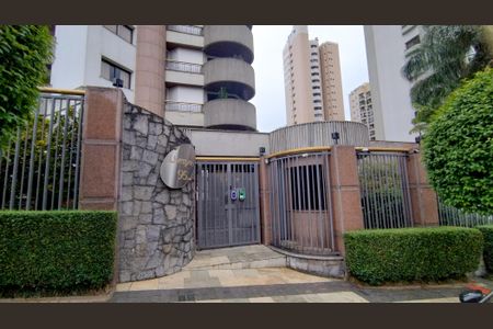 Apartamento à venda com 260m², 6 quartos e 4 vagasFachada