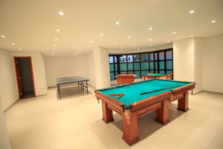 Apartamento à venda com 260m², 6 quartos e 4 vagasÁrea comum