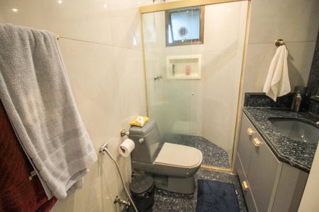 Apartamento à venda com 260m², 6 quartos e 4 vagasBanheiro Social