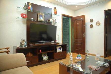 Casa à venda com 191m², 3 quartos e 3 vagasSala