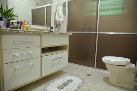 Casa à venda com 191m², 3 quartos e 3 vagasBanheiro Social