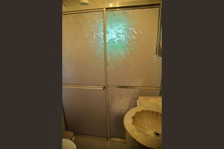 Casa à venda com 191m², 3 quartos e 3 vagasBanheiro/Suíte 2