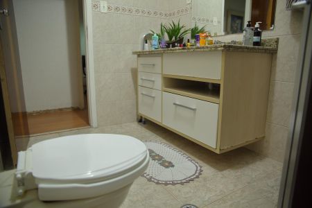 Casa à venda com 191m², 3 quartos e 3 vagasBanheiro Social