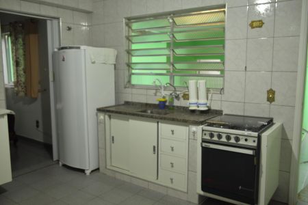 Casa à venda com 191m², 3 quartos e 3 vagasCozinha