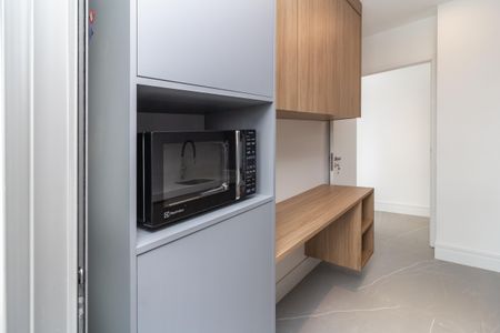Apartamento para alugar com 102m², 2 quartos e 2 vagasDetalhe cozinha
