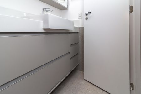 Apartamento para alugar com 102m², 2 quartos e 2 vagasBanheiro