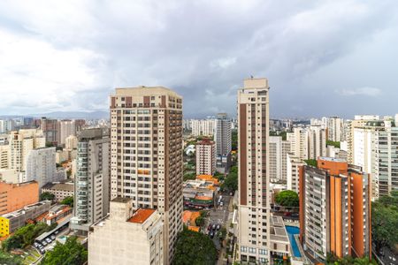 Apartamento para alugar com 102m², 2 quartos e 2 vagasVista da Suíte 