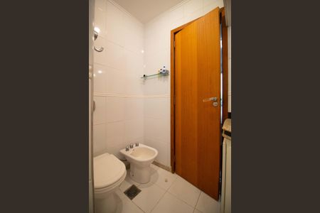 Apartamento à venda com 113m², 3 quartos e 1 vagaBanheiro da Suíte 2