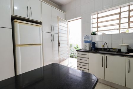 Casa à venda com 400m², 3 quartos e 4 vagasCozinha