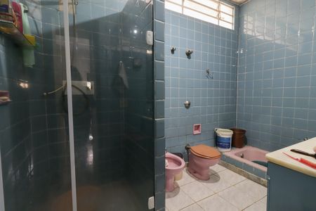 Casa à venda com 400m², 3 quartos e 4 vagasBanheiro Suite