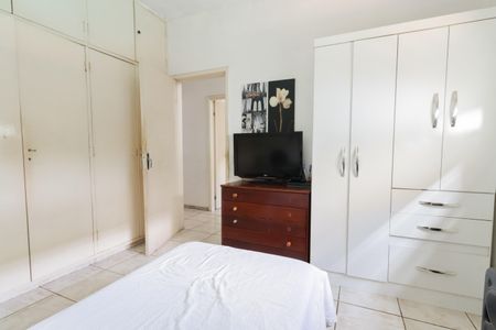 Casa à venda com 400m², 3 quartos e 4 vagasQuarto 2