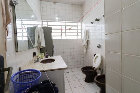 Casa à venda com 400m², 3 quartos e 4 vagasBanheiro