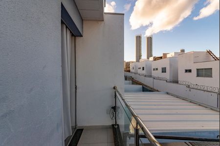 Casa à venda com 140m², 2 quartos e 2 vagasEntrada