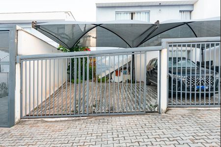 Casa à venda com 140m², 2 quartos e 2 vagasCasa 2 Fachada 