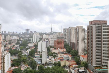 Apartamento para alugar com 102m², 2 quartos e 2 vagasVista da Suíte 2