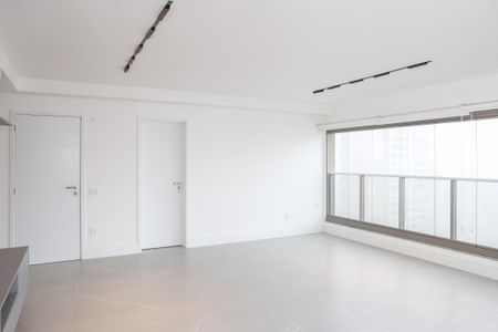 Apartamento para alugar com 102m², 2 quartos e 2 vagasSala